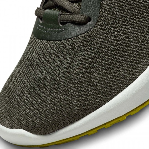 Кроссовки Nike REVOLUTION 6 NEXT NATURE DC3728-300 р.44,5 хаки