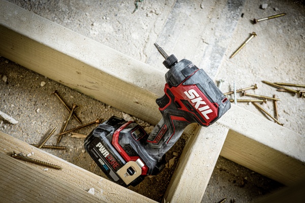 Гайковерт ударный аккумуляторный SKIL SD1E3225CA