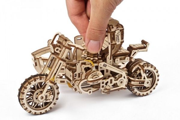 Деревянный 3D-конструктор UGEARS Мотоцикл Scrambler UGR-10 с коляской