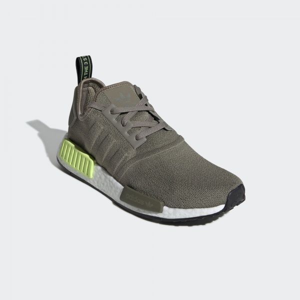 Кроссовки Adidas NMD R1 BD7750 р.11 оливковый