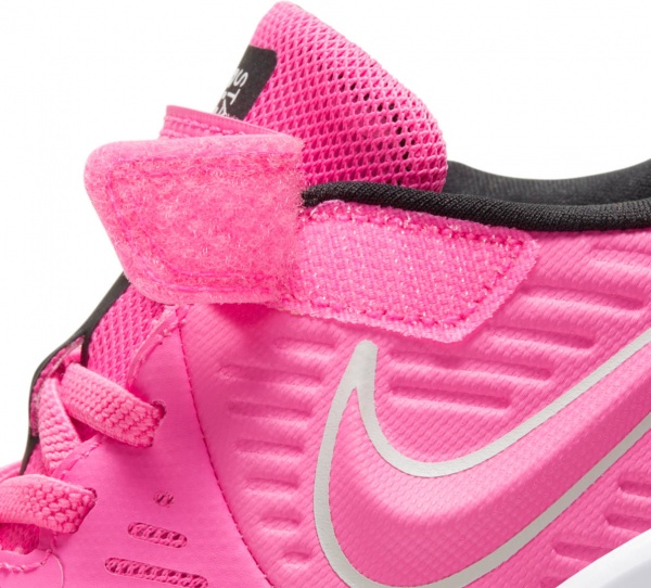 Кроссовки Nike Star Runner 2 AT1801-603 р.US 1,5Y розовый