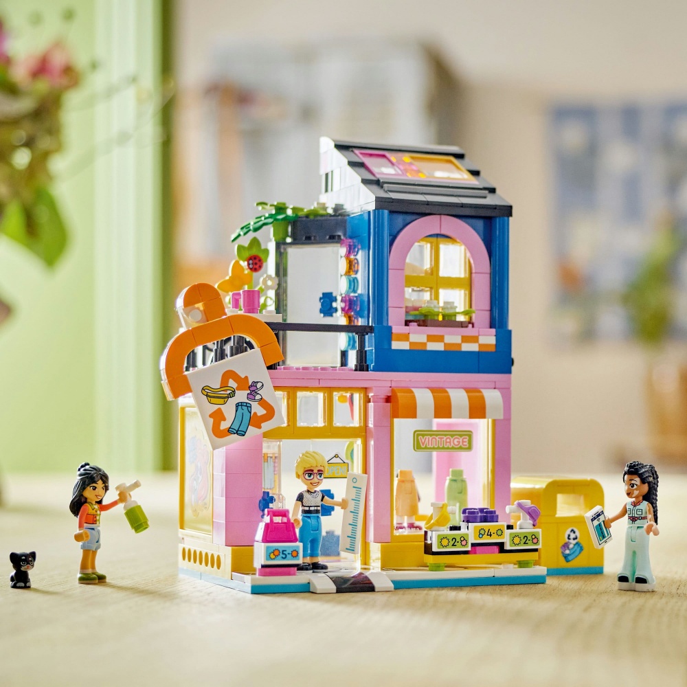 Конструктор LEGO Friends Магазин винтажной одежды 42614
