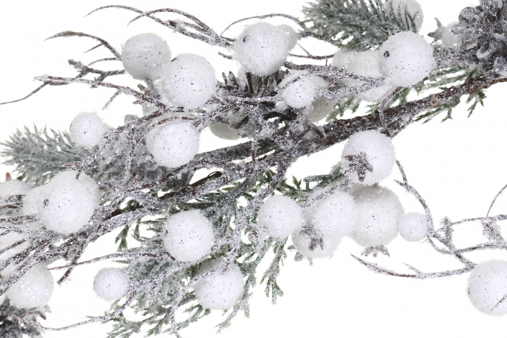 Гирлянда декоративная заснеженная с ягодами и шишками RS1T1054 1,22 м
