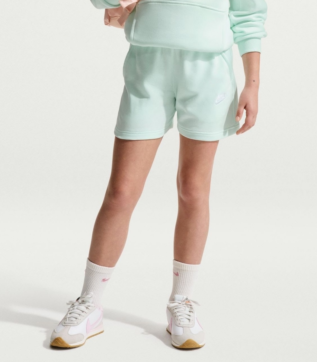 Шорты Nike G NSW CLUB FT 5IN SHORT LBR FD2919-394 р. M зеленый — фото 1
