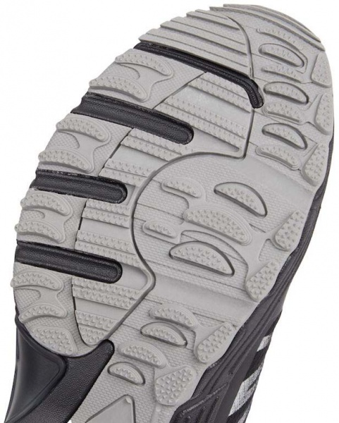 Кроссовки McKinley Kansas III AQB M 424348-903057 р.42 EUR 42 27 см черный