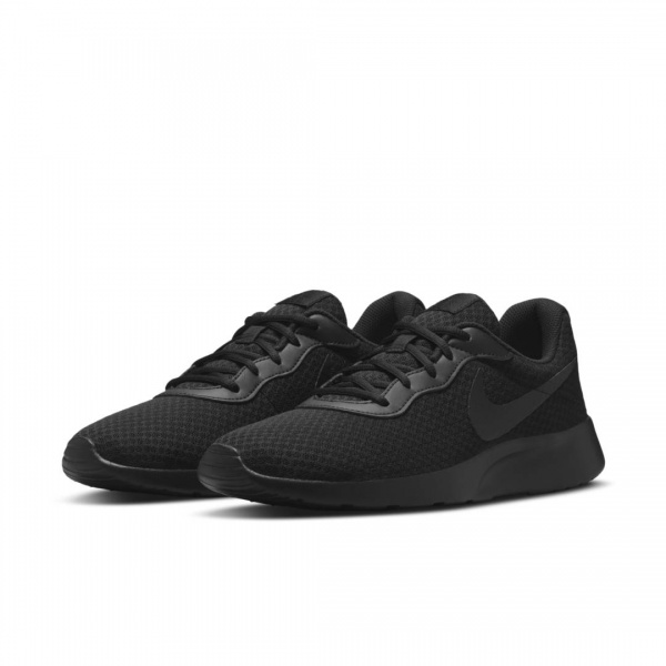 Кросівки Nike TANJUN DJ6258-001 р.47,5 чорний
