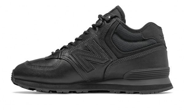 Ботинки New Balance MH574OAC р. 8,5 черный