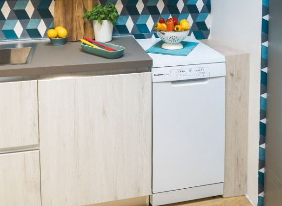 Посудомийна машина CDPH 2L949W