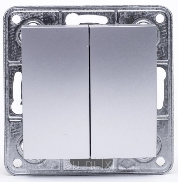 Вимикач прохідний двоклавішний LXL Tesla без підсвітки срібло 3532A