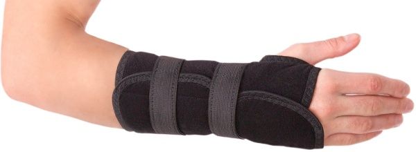 Бандаж-фіксатор Торос-Груп р. 17-19 см Тип 552 із ребрами жорсткості чорний