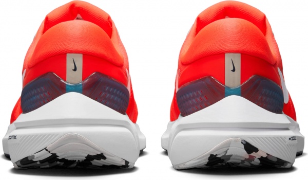 Кроссовки Nike AIR ZOOM VOMERO 16 DA7245-601 р.44,5 красный