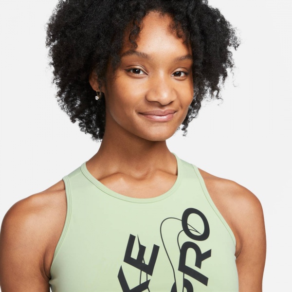 Майка Nike W NP DF CROP TANK GRX FB5261-343 р.XS зелений