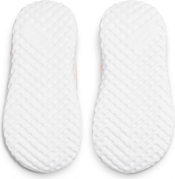 Кроссовки Nike Revolution 5 SE DD1215-800 р.US 6C бежевый