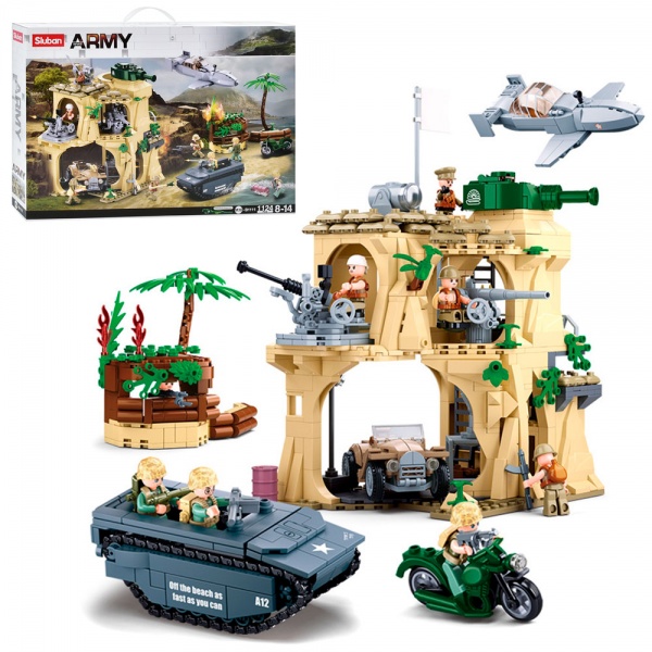 Конструктор Sluban Army: Військова техніка та база M38-B1111