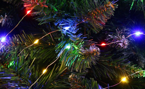 Электрогирлянда Aх9703040 встроенный светодиод (LED) 100 ламп 5,1 м 