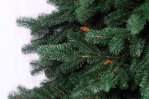 Елка искусственная Линда с шишками 1.8 м литая зеленый 