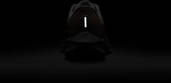 Кроссовки Nike NIKE AIR ZOOM PEGASUS 40 DV3854-800 р.40,5 розовый