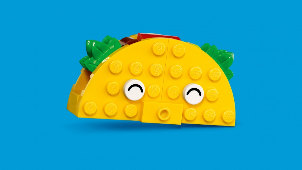 Конструктор LEGO Classic Творческие друзья с едой 11039