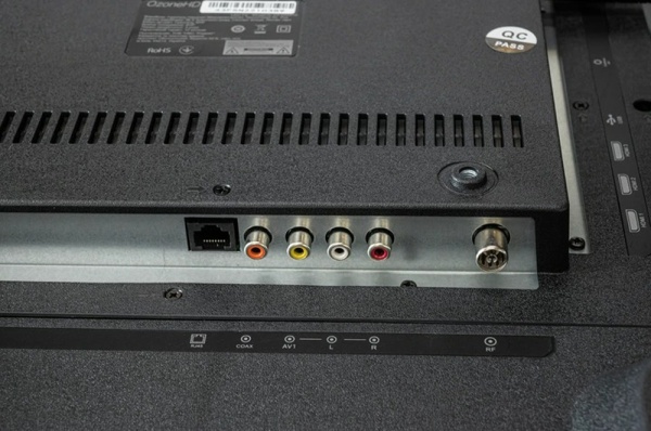 Телевізор OzoneHD 43FSN22T2 43