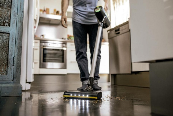 Пылесос аккумуляторный Karcher VC 6 Cordless our Family (1.198-670.0)