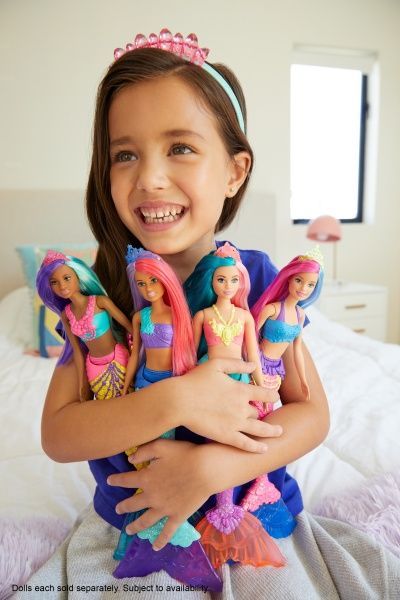 Кукла Barbie Русалочка с разноцветными волосами серии Дримтопия Barbie в ассортименте