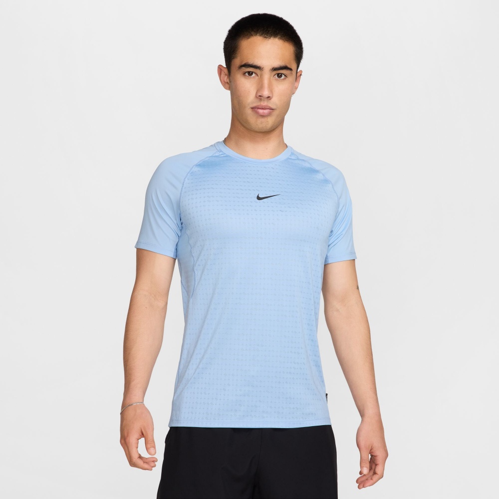 Футболка Nike M NP BREATHE SLIM SS TOP HJ4055-422 р.L голубой