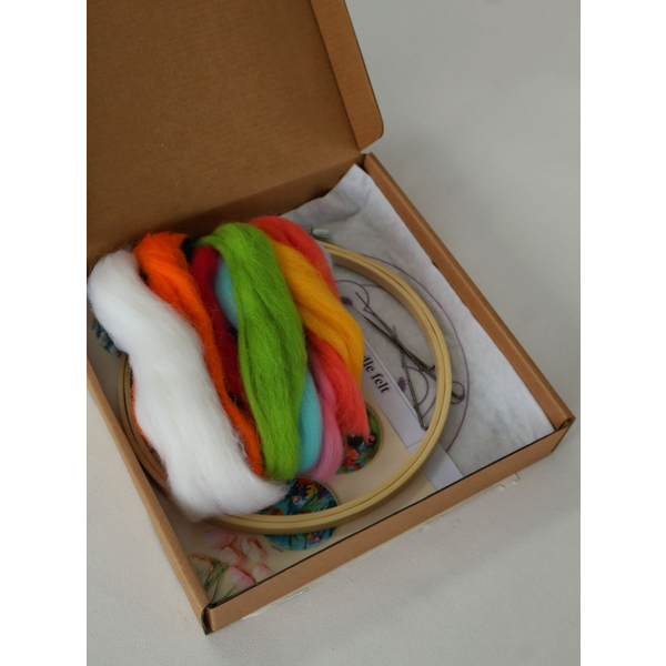 Набор для валяния картины из шерсти Сказка горного края Brushme