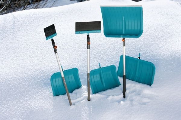 Скребок для снега Gardena комбисистемы для льда 30 см