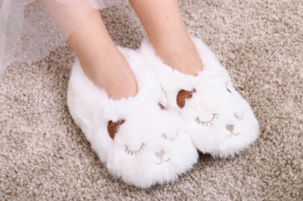 Тапочки детские для девочки Maxwin KIDS Зверюшки Котик р.26-28 молочный 