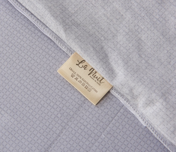 Комплект постельного белья Lucas 1,5 серый с рисунком La Nuit 