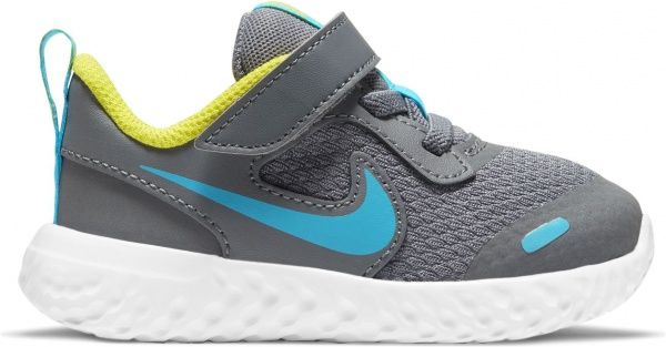 Кроссовки Nike NIKE REVOLUTION 5 BQ5673-019 р.US 7C серый