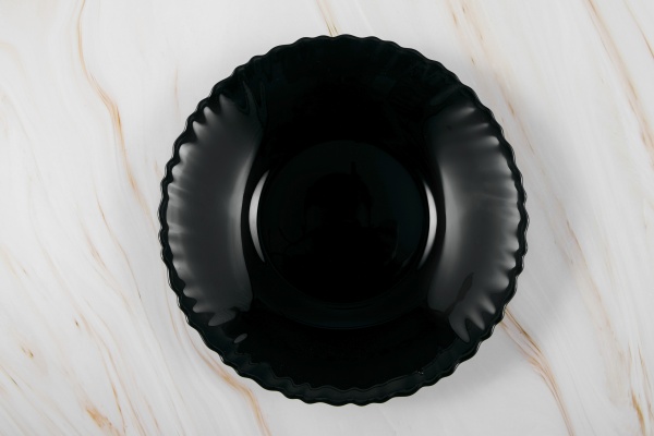 Тарілка супова Black Wave 215 мм Vittora