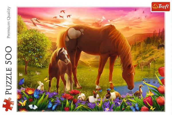 Пазл Trefl Коні на лузі 37451