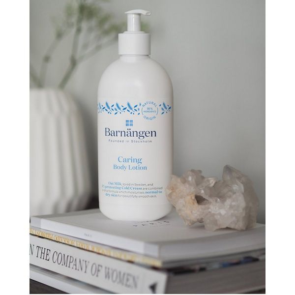 Лосьон для тела Barnangen Сaring с овсяным молочком для нормальной и сухой кожи 400 мл
