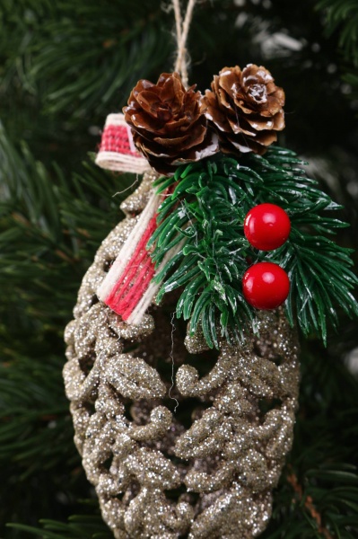 Декоративна підвіска Бурулька з декором 15x6 см HF20Y2-08 золотий