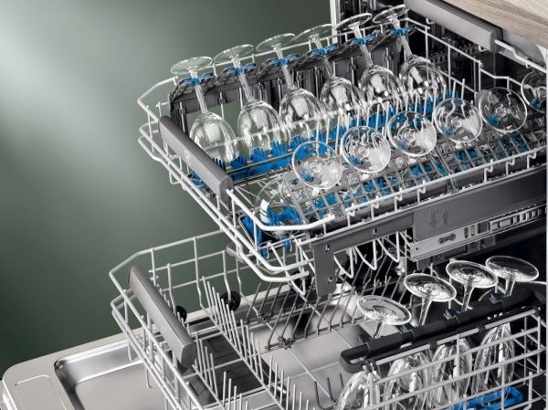 Вбудовувана посудомийна машина Electrolux EEZ969300L