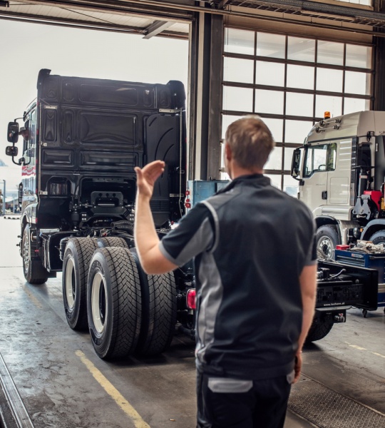 Жилет робочий WURTH MODYF CETUS р. L зріст універсальний M402145002 антрацит