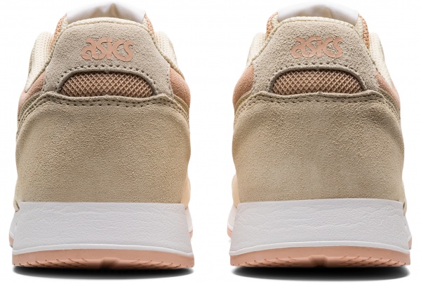 Кроссовки Asics LYTE CLASSIC 1202A073-700 р.39 персиковый