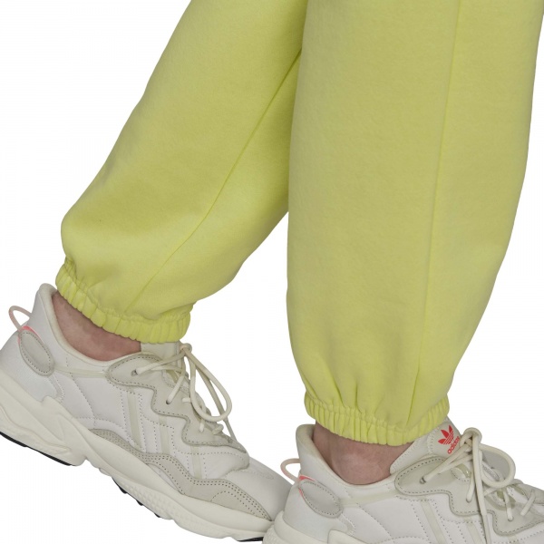 Штани Adidas Pants H06630 р. 34 жовтий
