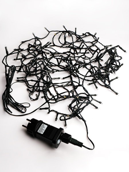 Электрогирлянда линейная SHLigts Нить (DCB-LD180GL-C-31V) встроенный светодиод (LED) 180 ламп 9 м 
