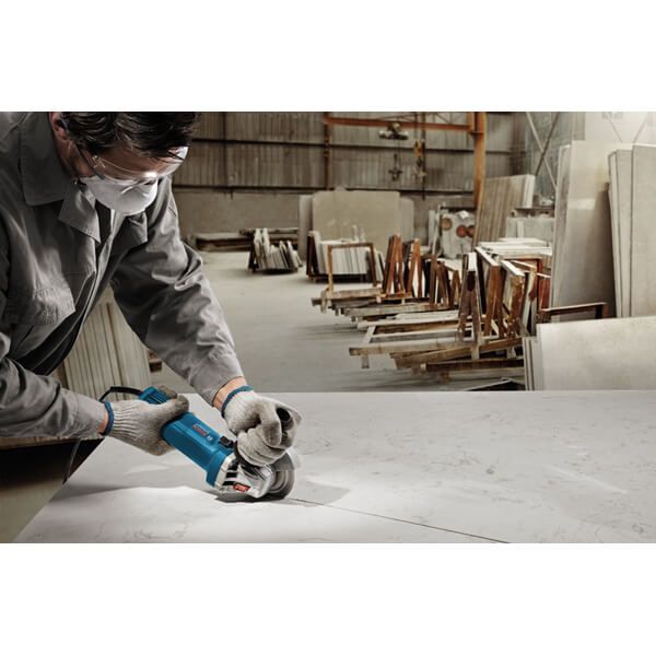 Шлифмашина угловая Bosch Professional GWS 750-125