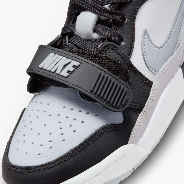 Кроссовки Nike AIR JORDAN LEGACY 312 LOW (GS) CD9054-105 р.38 белый