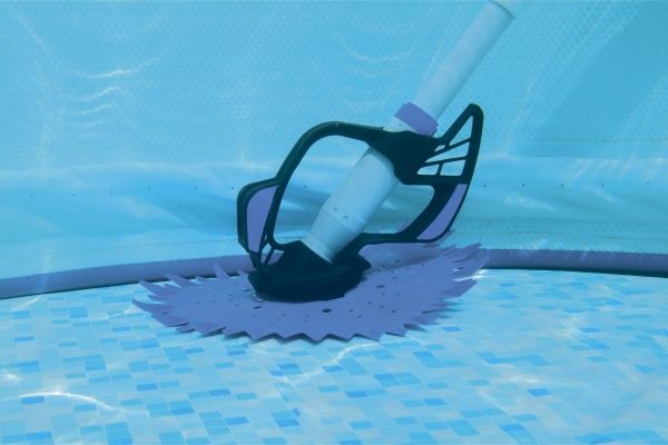 Очиститель Bestway AquaDip вакуумный для бассейнов