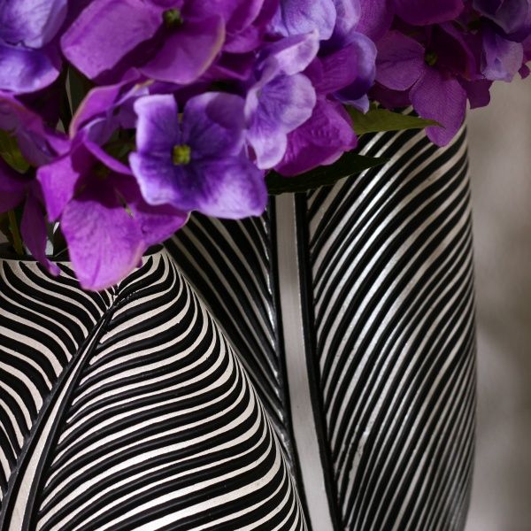 Ваза полирезиновая серая Дарк 16х16х46 см