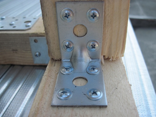 Кутник універсальний посилений Profstal рівносторонній 50x50x35 мм 1,5 мм (50шт.)