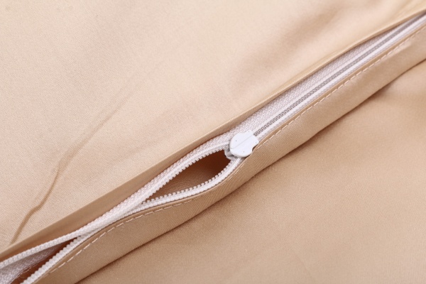 Комплект постільної білизни Сатин Люкс сімейний пісочний Homeline 