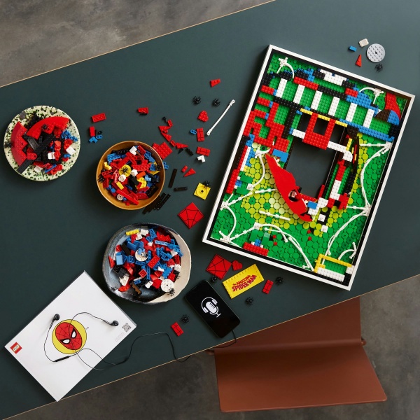 Конструктор LEGO Art Человек-паук 31209