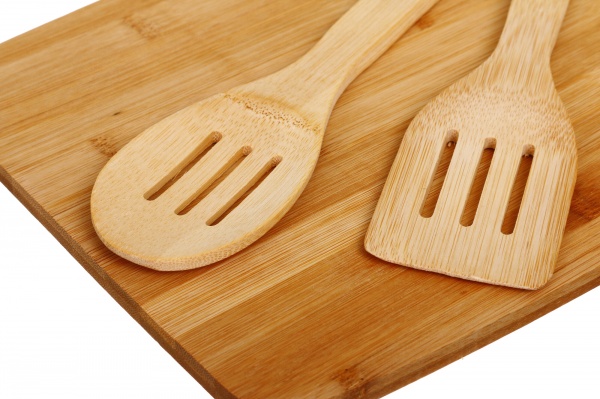 Набір дощок обробних 325х230х10 мм + 2 лопатки бамбук