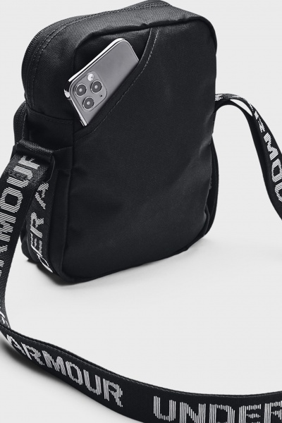 Сумка Under Armour 1364192-001 4 л черный 