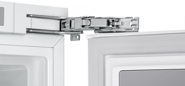 Встраиваемая морозильная камера Samsung BRZ227200WW/UA